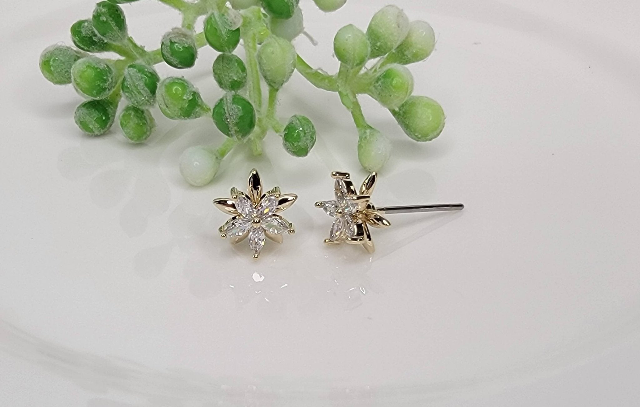 CZ Double Star Post Earrings - HER Home Design Boutique